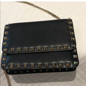 Valentino cross body bag, 100% authentic.